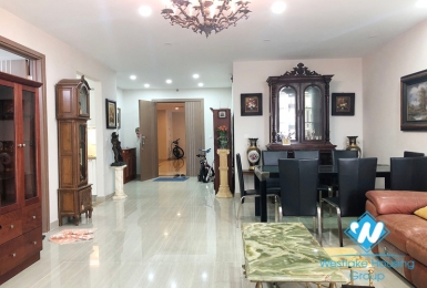Three bedroom apartment for rent, fully furnished, modern living room